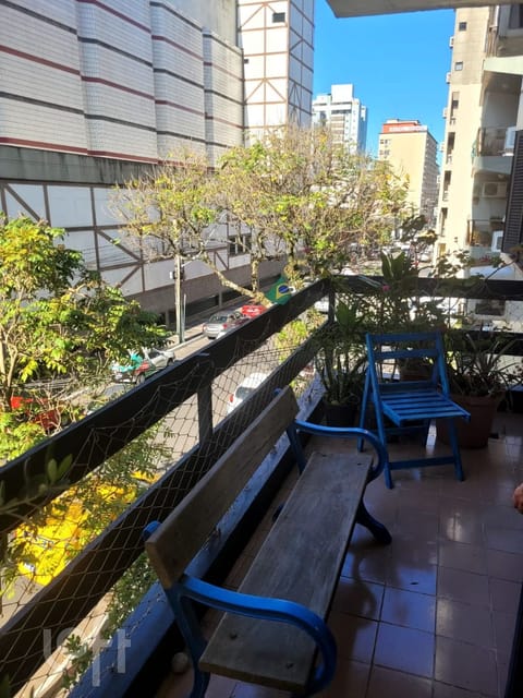 Image 8 - 248870